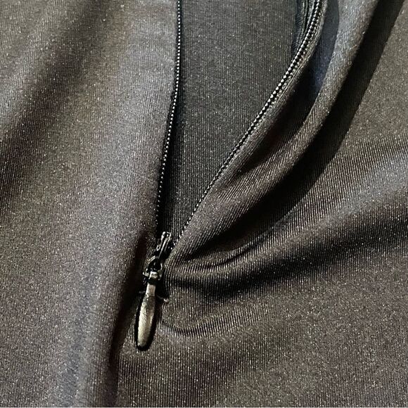 Tommy Bahama Golf 1/4 Zip Black Short Sleeve Polo Shirt Women's Size Large - Picture 9 of 15